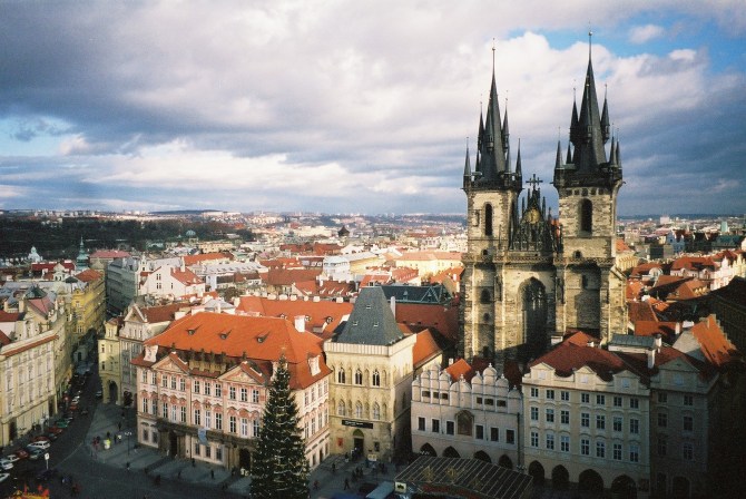 Old Town_Clock Tower View_Tyn Church 03