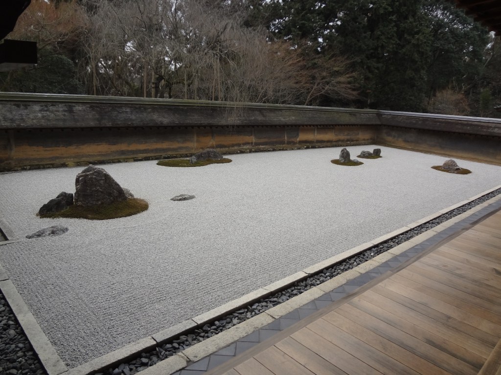 龍安寺第十五塊石頭