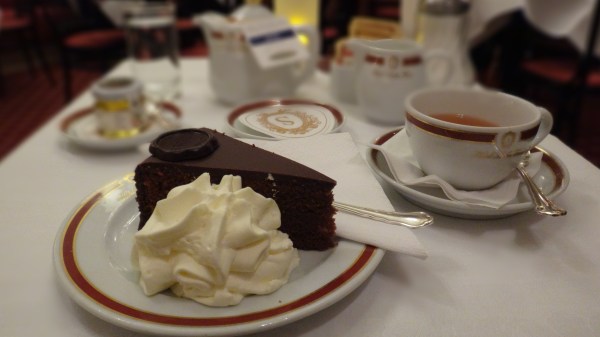 Hotel Sacher_Cafe Sacher Wien 03