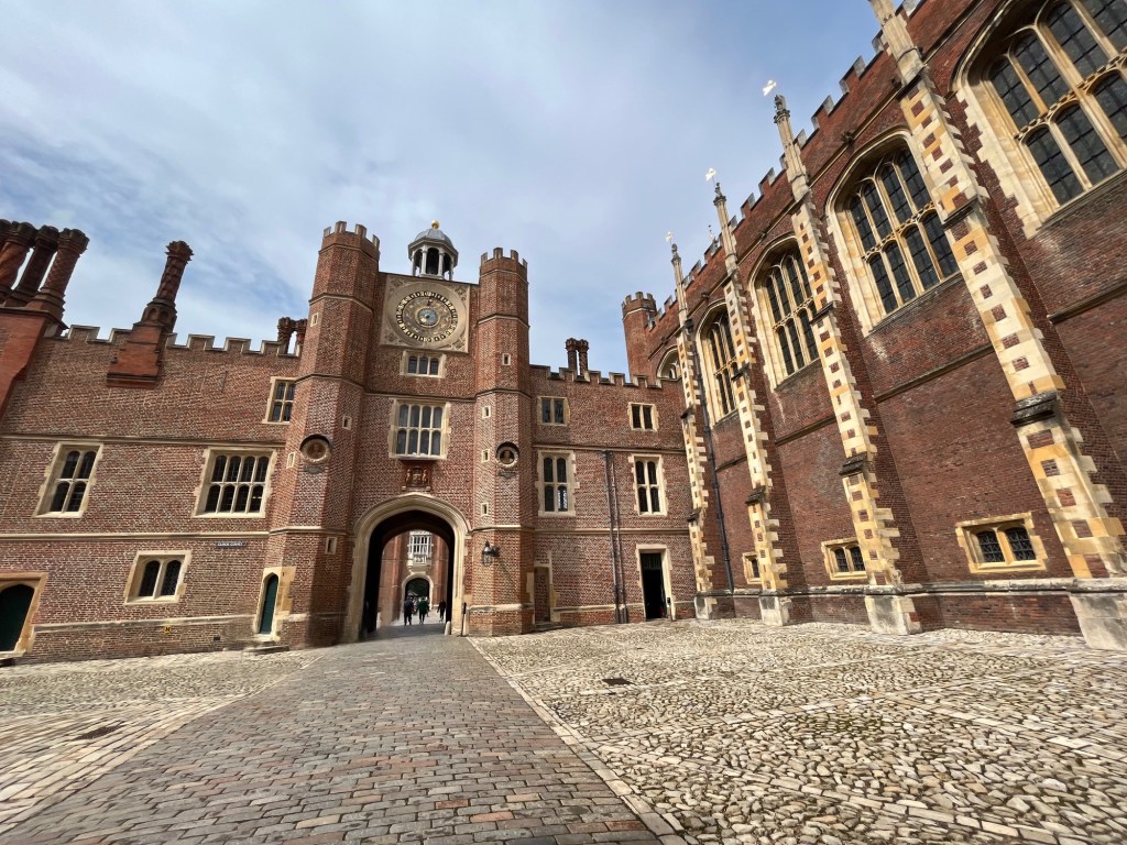 王權與婚姻──漢普頓宮的愛恨情仇(上)